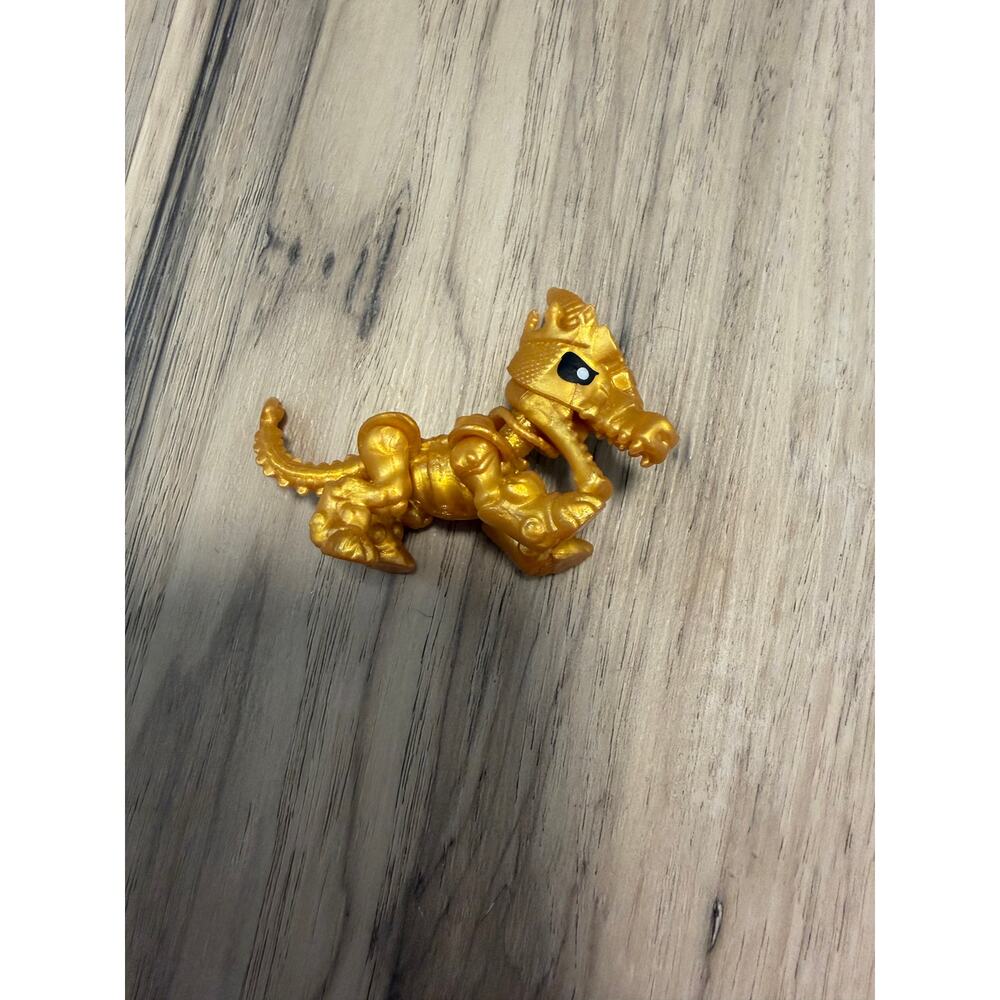 Treasure X Ninja Dragon Gold Light Spike Figure Toy w/ Horns Necklace No Wings